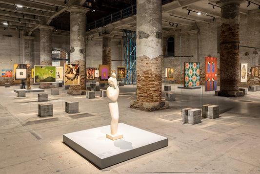 Minimalismo e Tendências na Bienal de Veneza