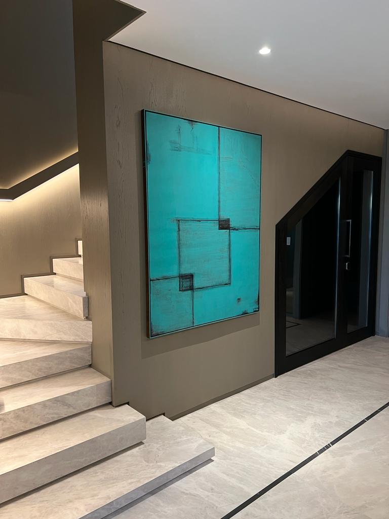 Colors That Shape Space