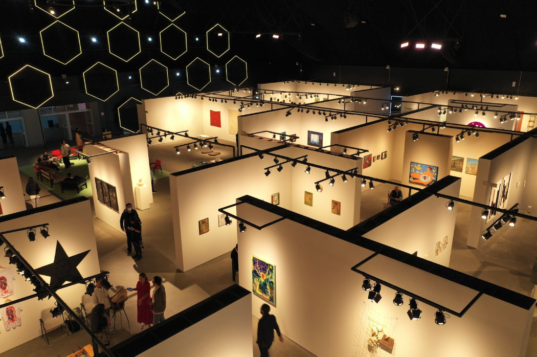Feiras de Arte e a Projeção Global da Arte Brasileira